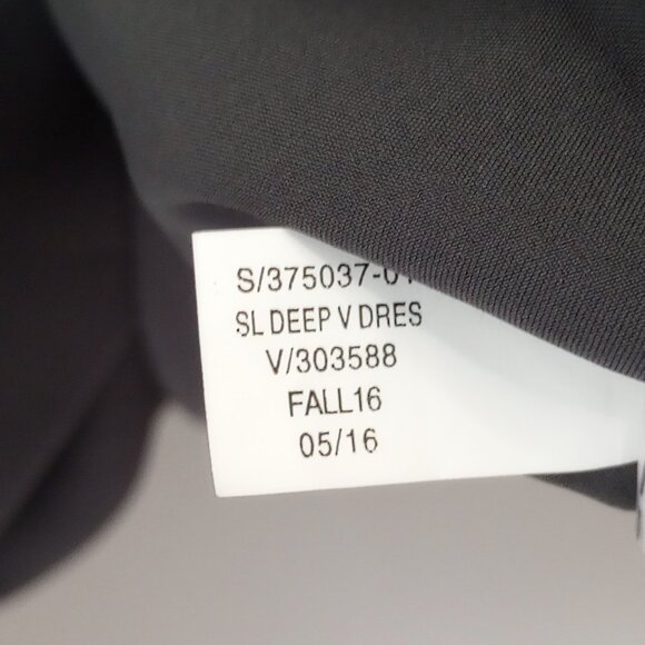 Banana Republic Grey Deep Vee Sheath Dress - Picture 10 of 10